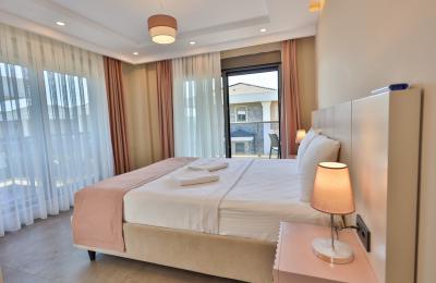 Belek'te Land of Legends Yanında, Özel Havuzlu Lüks 3+1 Müstakil Villa Projesi