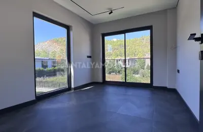 4-Bed Detached Luxury Villa with Private Pool in Çamyuva, Kemer