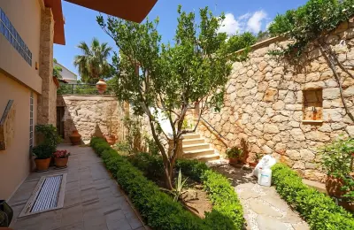 5-Bed Luxury Villa on 1,200 sqm Plot in Kızıltaş, Kalkan