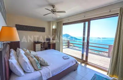 5-Bed Luxury Villa on 1,200 sqm Plot in Kızıltaş, Kalkan