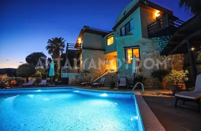 5-Bed Luxury Villa on 1,200 sqm Plot in Kızıltaş, Kalkan