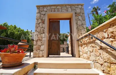 5-Bed Luxury Villa on 1,200 sqm Plot in Kızıltaş, Kalkan
