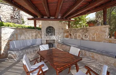 5-Bed Luxury Villa on 1,200 sqm Plot in Kızıltaş, Kalkan