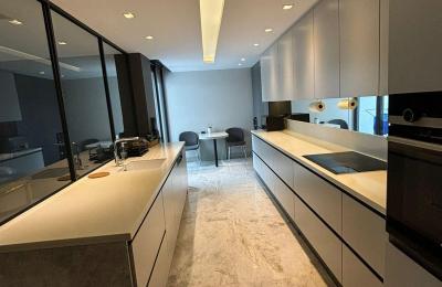 VIP-квартира 4+1 с панорамным видом на море в Makiport Residence Коньяалты (20 м до пляжа)