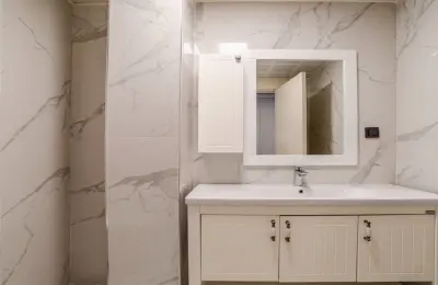 Ультра-роскошная вилла с лифтом и SPA в Коньяалты: Особняк 6+1 с бассейном
