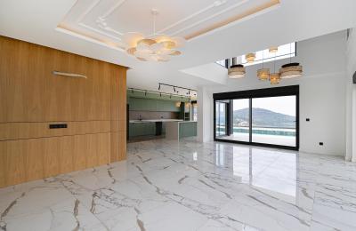 Fully Detached 4+1 Villa with Panoramic Sea Views on a 653 m² Plot in Kargicak