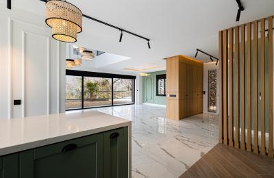 Fully Detached 4+1 Villa with Panoramic Sea Views on a 653 m² Plot in Kargicak