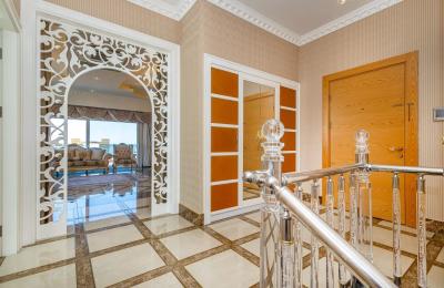Королевский Дуплекс: Огромный пентхаус 354 м² с личным джакузи в Махмутларе