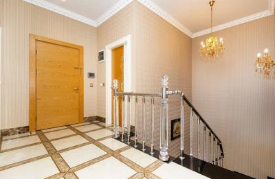 Королевский Дуплекс: Огромный пентхаус 354 м² с личным джакузи в Махмутларе
