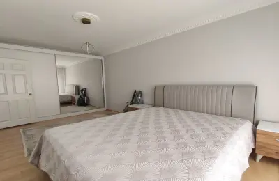Просторная меблированная квартира 3+1 (190 м²) в Коньяалты, Хурма: Gardenya Evleri