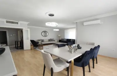 Просторная меблированная квартира 3+1 (190 м²) в Коньяалты, Хурма: Gardenya Evleri