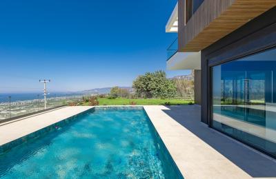 Fully Detached 4+1 Villa with Panoramic Sea Views on a 653 m² Plot in Kargicak