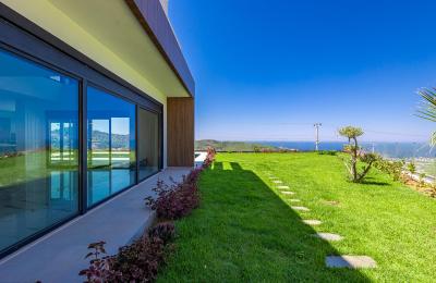 Fully Detached 4+1 Villa with Panoramic Sea Views on a 653 m² Plot in Kargicak