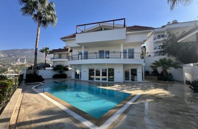 Undisturbed Sea View 4+1 Ultra-Luxury Villa with Underground Garage in Alanya Kargicak