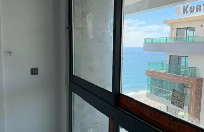 Alanya Mahmutlar'da Denize Sıfır Özel Plajlı 5+2 Ultra Lüks Kupon Penthouse | Vatandaşlığa Uygun