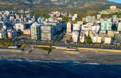 Alanya Mahmutlar'da Denize Sıfır Özel Plajlı 5+2 Ultra Lüks Kupon Penthouse | Vatandaşlığa Uygun