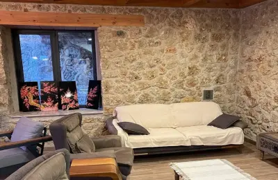 5+2 Luxury Detached Stone Mansion with 839 m² Plot Built with Tosmur Stone in Alanya