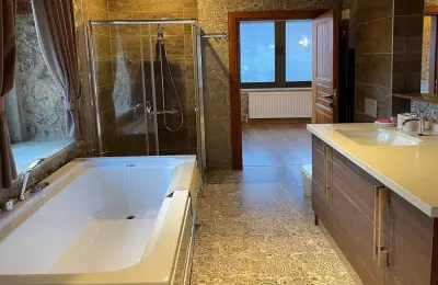 5+2 Luxury Detached Stone Mansion with 839 m² Plot Built with Tosmur Stone in Alanya