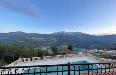 5+2 Luxury Detached Stone Mansion with 839 m² Plot Built with Tosmur Stone in Alanya