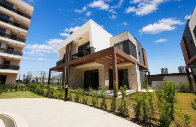 Luxury 4+1 Detached Villas for Sale with Private Garden & Underfloor Heating in Altıntaş, Antalya