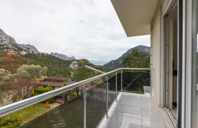 5+1 Luxury Detached Villa for Sale in Antalya Konyaalti Hisarcandir