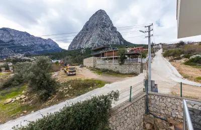 5+1 Luxury Detached Villa for Sale in Antalya Konyaalti Hisarcandir