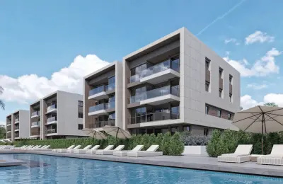 Luxury 3+1 Apartments for Sale in Uncalı Konyaaltı with Indoor/Outdoor Pools