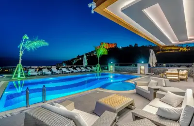 Detached 3-Bedroom Luxury Villa with Panoramic Sea Views in Kargicak Alanya