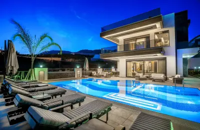 Detached 3-Bedroom Luxury Villa with Panoramic Sea Views in Kargicak Alanya