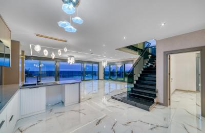 Full Sea & Castle View 4+1 Smart VIP Villa with Private Jacuzzi in Alanya Kestel