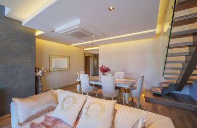 Fully Furnished 4+1 VIP Loft Duplex with Pool View in Casaba Site, Konyaalti