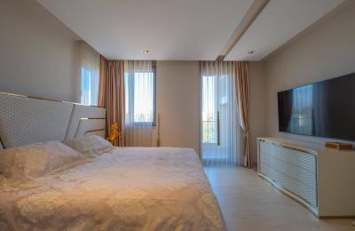 Fully Furnished 4+1 VIP Loft Duplex with Pool View in Casaba Site, Konyaalti