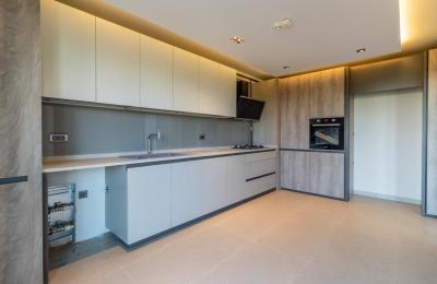 Luxury 3+1 Apartment with Separate Kitchen near Akdeniz University in CASAMAX Konyaalti