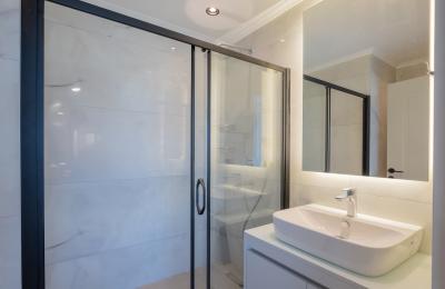 Sunset Park Side: Элитный Комплекс с Бассейном 1200 м² и Теплыми Полами
