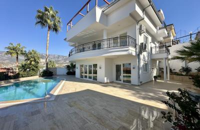 Undisturbed Sea View 4+1 Ultra-Luxury Villa with Underground Garage in Alanya Kargicak