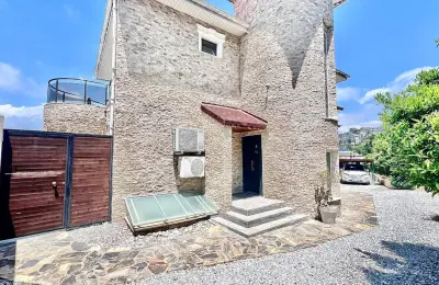 Alanya Kargıcak’ta Tam Eşyalı Müstakil Havuzlu & Kış Bahçeli 5+1 Tripleks Lüks Villa
