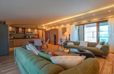 Exclusive 190 m² Duplex Apartment in Prestigious Gürsu, Konyaaltı – 150 Meters to the Beach