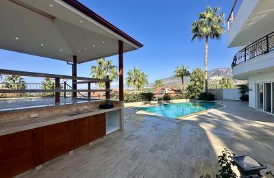 Undisturbed Sea View 4+1 Ultra-Luxury Villa with Underground Garage in Alanya Kargicak