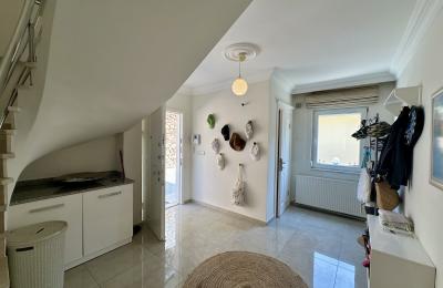 Panoramic Sea & City View Villa for Sale in Alanya Tepe – Diamond Garden Complex