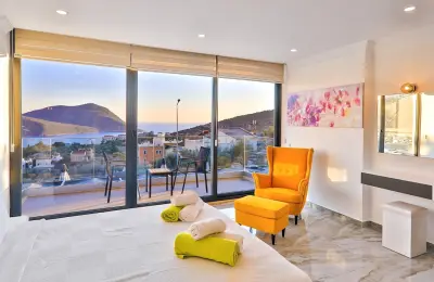 Sovereign 5-Bed Luxury Villa with Private Pool & Jacuzzi in Ortaalan Kalkan