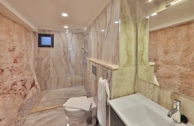 Sovereign 5-Bed Luxury Villa with Private Pool & Jacuzzi in Ortaalan Kalkan