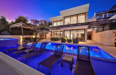 Sovereign 5-Bed Luxury Villa with Private Pool & Jacuzzi in Ortaalan Kalkan