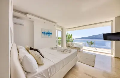 Modern 4-Bed Detached Villa with Full Sea View & Private Pool in Kalkan