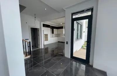 Ultra-Luxury 3-Story Detached Villa with Unobstructed Sea & Castle Views Eligible for Citizenship in Kargıcak, Alanya