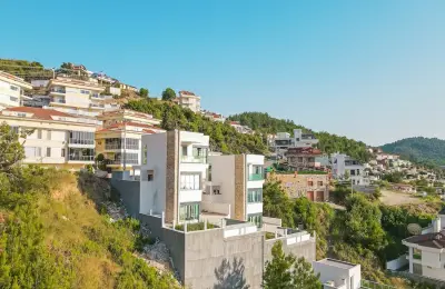 Ultra-Luxury 3-Story Detached Villa with Unobstructed Sea & Castle Views Eligible for Citizenship in Kargıcak, Alanya