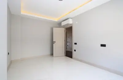 Luxury 4+1 Detached Villa for Sale in Kargicak Alanya