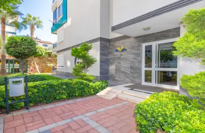 Kestel Residence'ta Satılık Kale ve Deniz Manzaralı Lüks 4+1 Dubleks Penthouse
