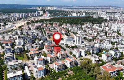 Konyaaltı Molla Yusuf'ta Tamamen Yenilenmiş ve Ayrı Girişli 4+1 Lüks Bahçe Dubleks Daire