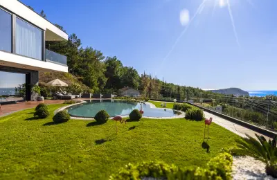 Luxury 3+1 Sea View Twins Villas for Sale in Alanya Bektas with Private Infinity Pool