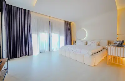 4+1 Luxury Detached Villa with Private Pool in Antalya Dosemealti Yesilbayir